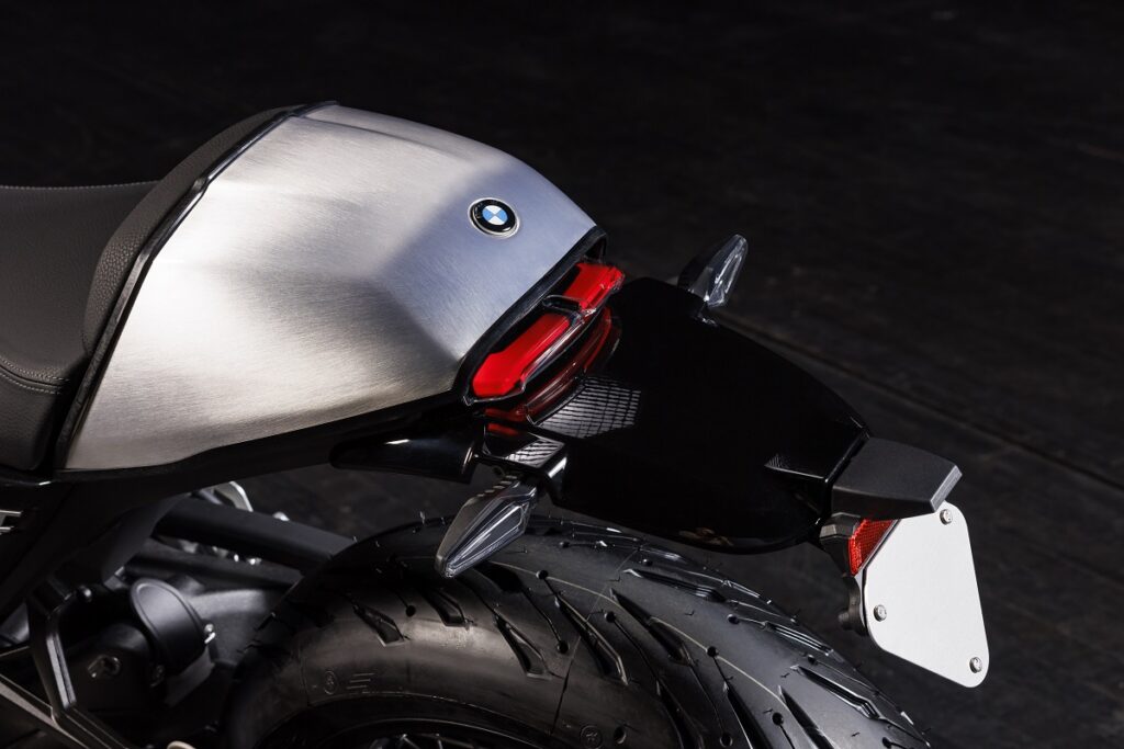 Nueva BMW R 12 nineT: digna representante de los 100 años de BMW Motorrad 13 BMW R12 nineT 2023 6