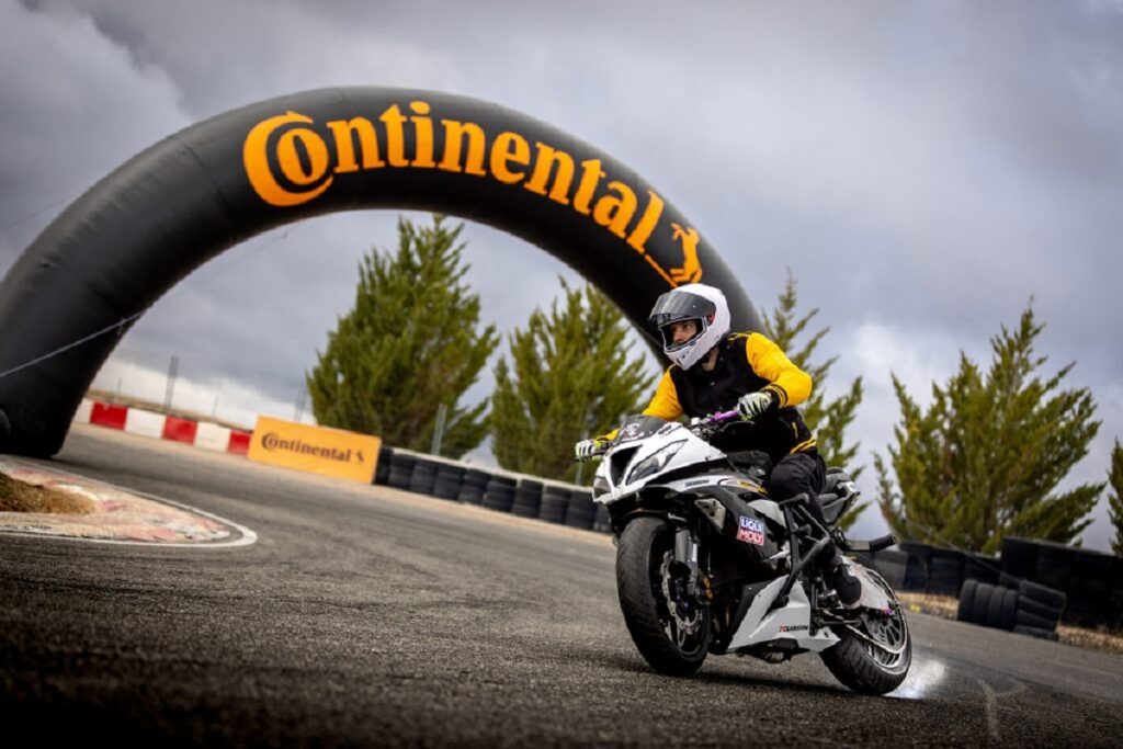 Continental Asphalt Attack Proyect: en busca del límite 13 Continental The Asphalt Attack Project 2