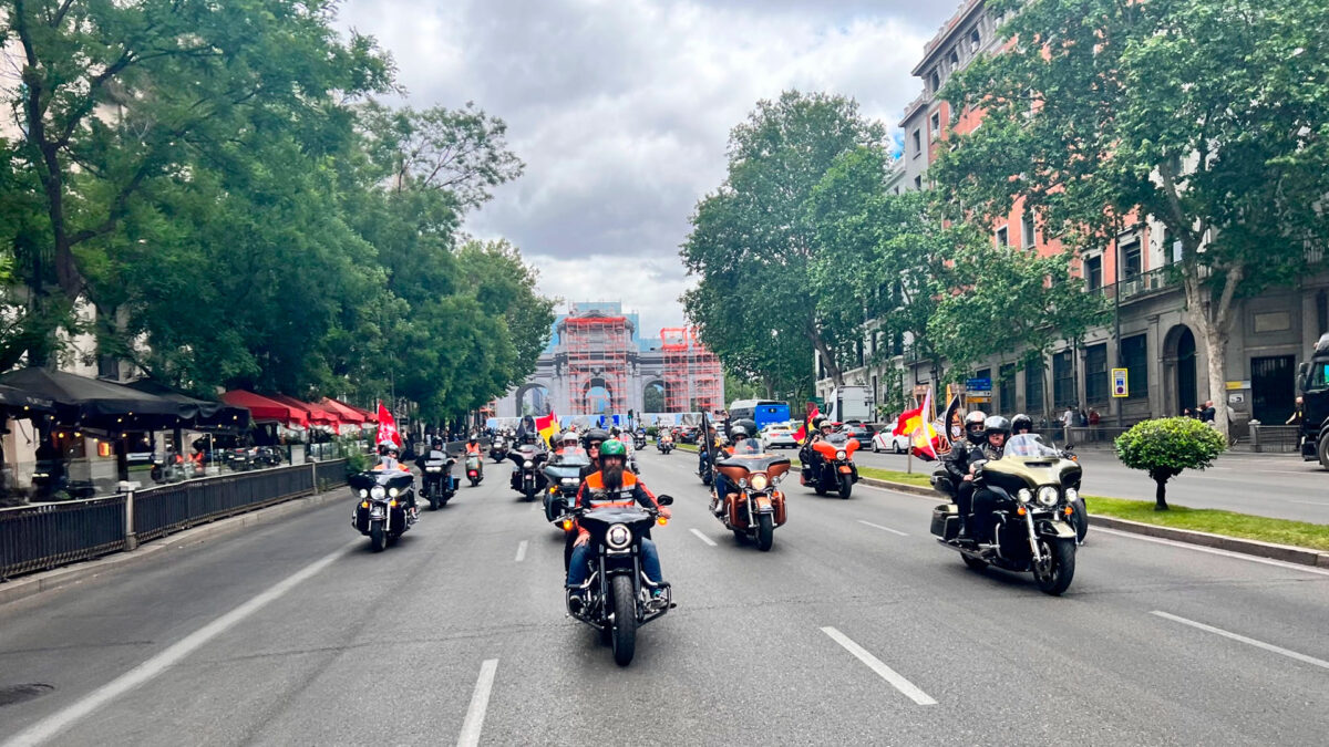 Harley-Davidson conquista las calles de Madrid una vez más 1 H D Desfile KM0 1