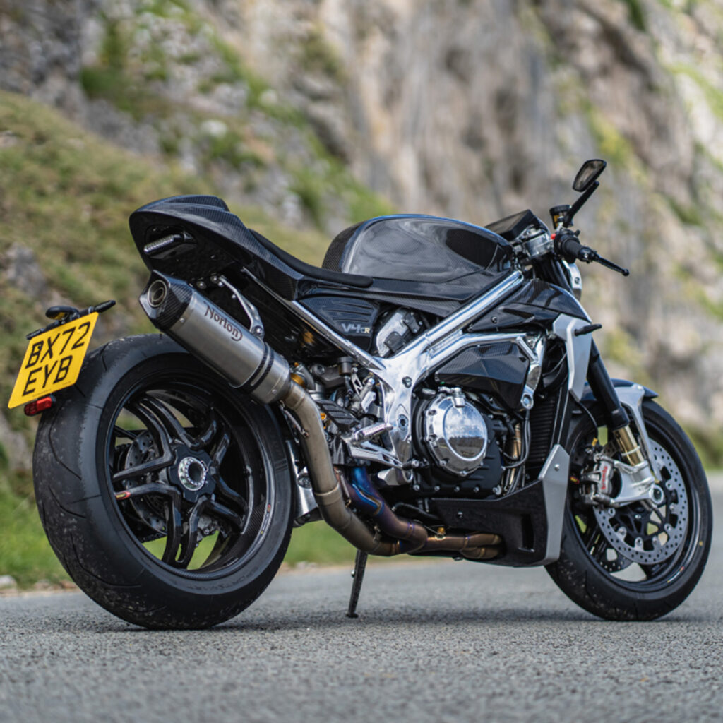 Norton V4CR: saluda a la naked británica más extrema jamás producida 10 Norton V4CR06 2605