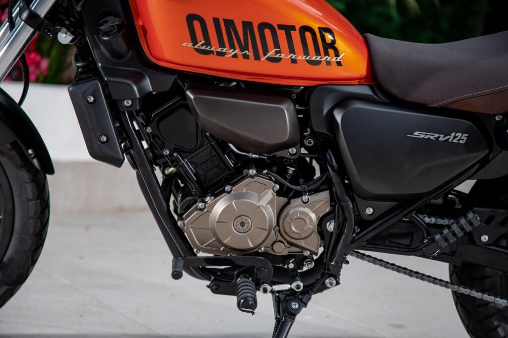 Prueba QJ Motor SRV 125: Bendita contradicción 9 QJ Motor SRV 125 2023