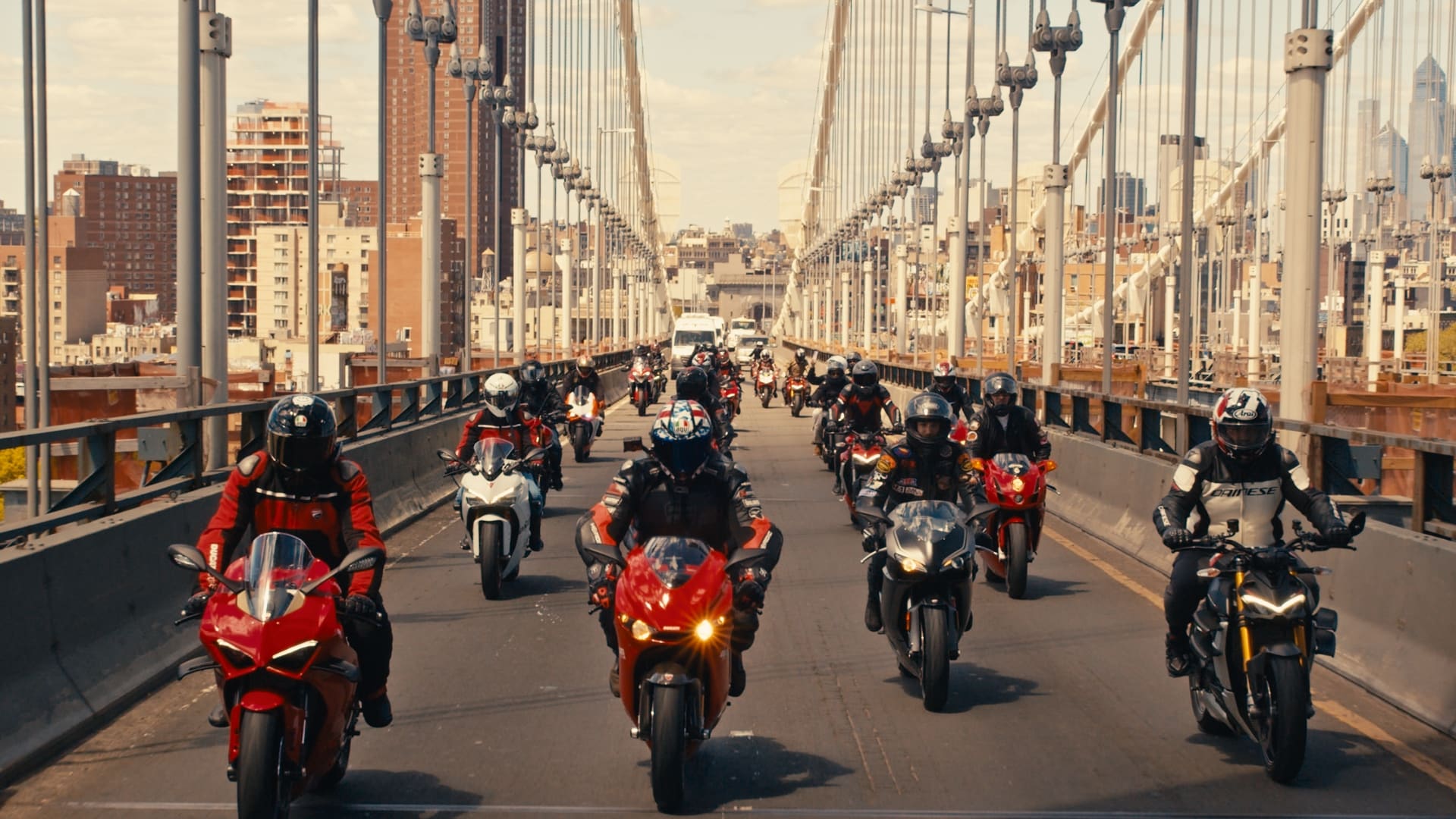 La segunda edición de #WeRideAsOne finaliza con 15.000 Ducati rodando por todo el mundo