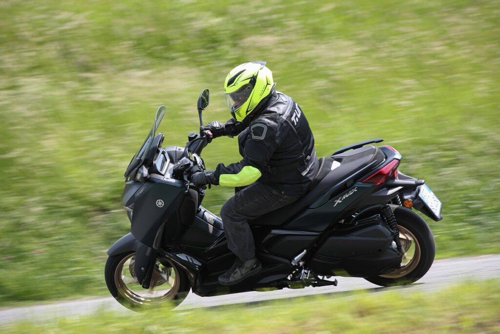 Prueba Yamaha XMAX 300 Tech Max: Más Max que el XMAX 20 Yamaha XMAX 300 Tech Max 2023