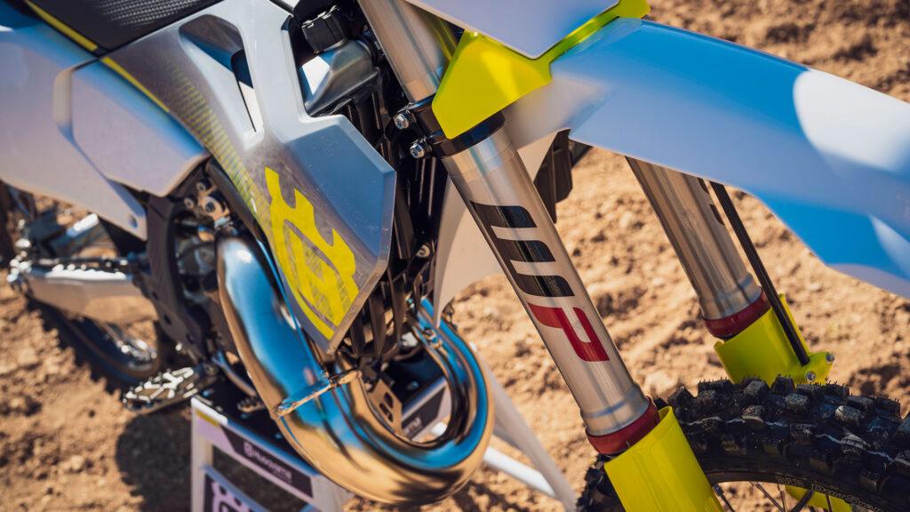 Gama MX 2024 de Husqvarna: parte ciclo revisada y nueva decoración 9 gama-husqvarna-motocross-2024-3