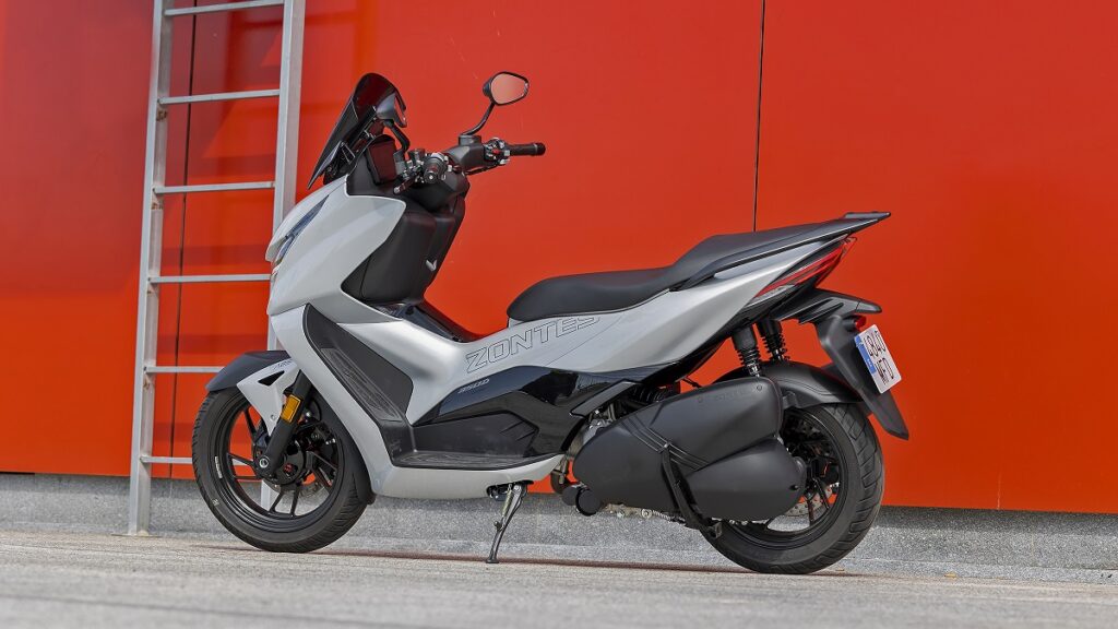 Prueba Zontes D350: El tercero que pudo ser primero 11 zontes d350 2023 26