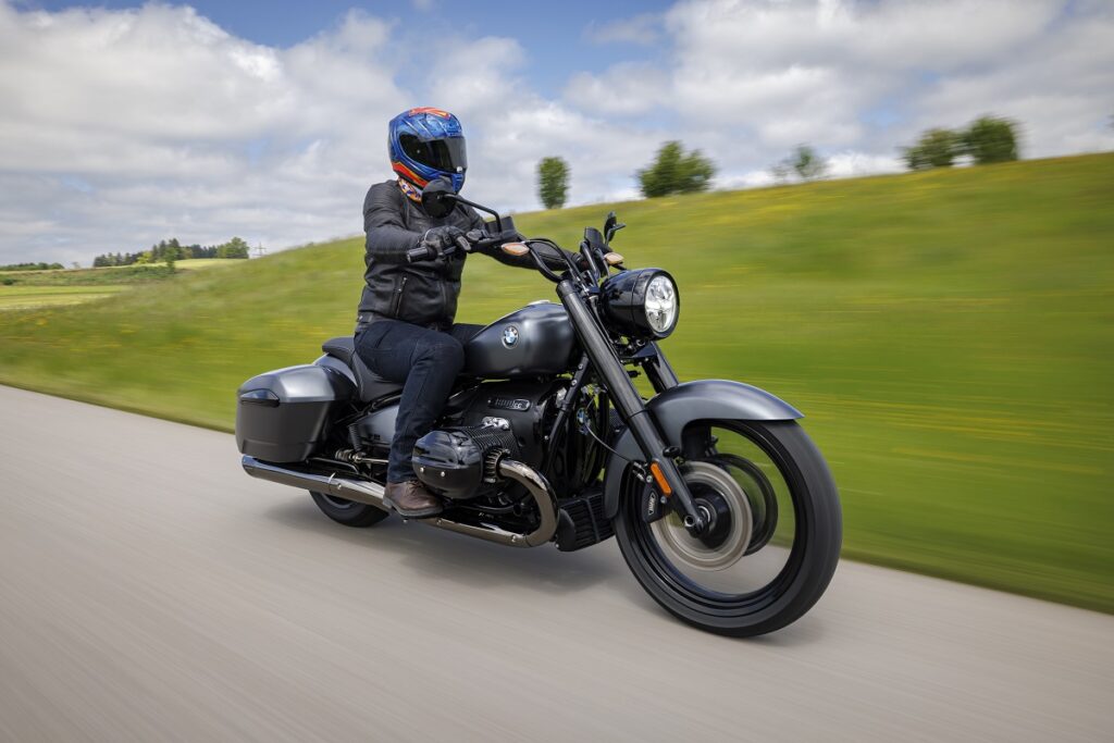 Prueba BMW R18 Roctane: Una barbaridad de custom bávara 13 BMW R 18 Roctane 2