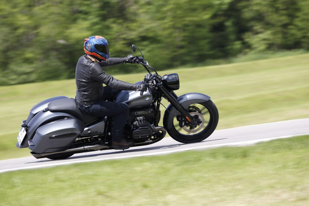 Prueba BMW R18 Roctane: Una barbaridad de custom bávara 14 BMW R 18 Roctane 8