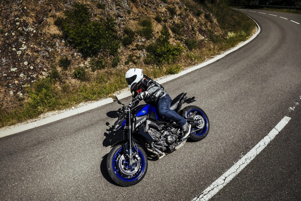 Michelin Power 5 y Michelin Anakee Adventure: Seguridad con estilo dentro y fuera del asfalto 12 Michelin Power 5 2023