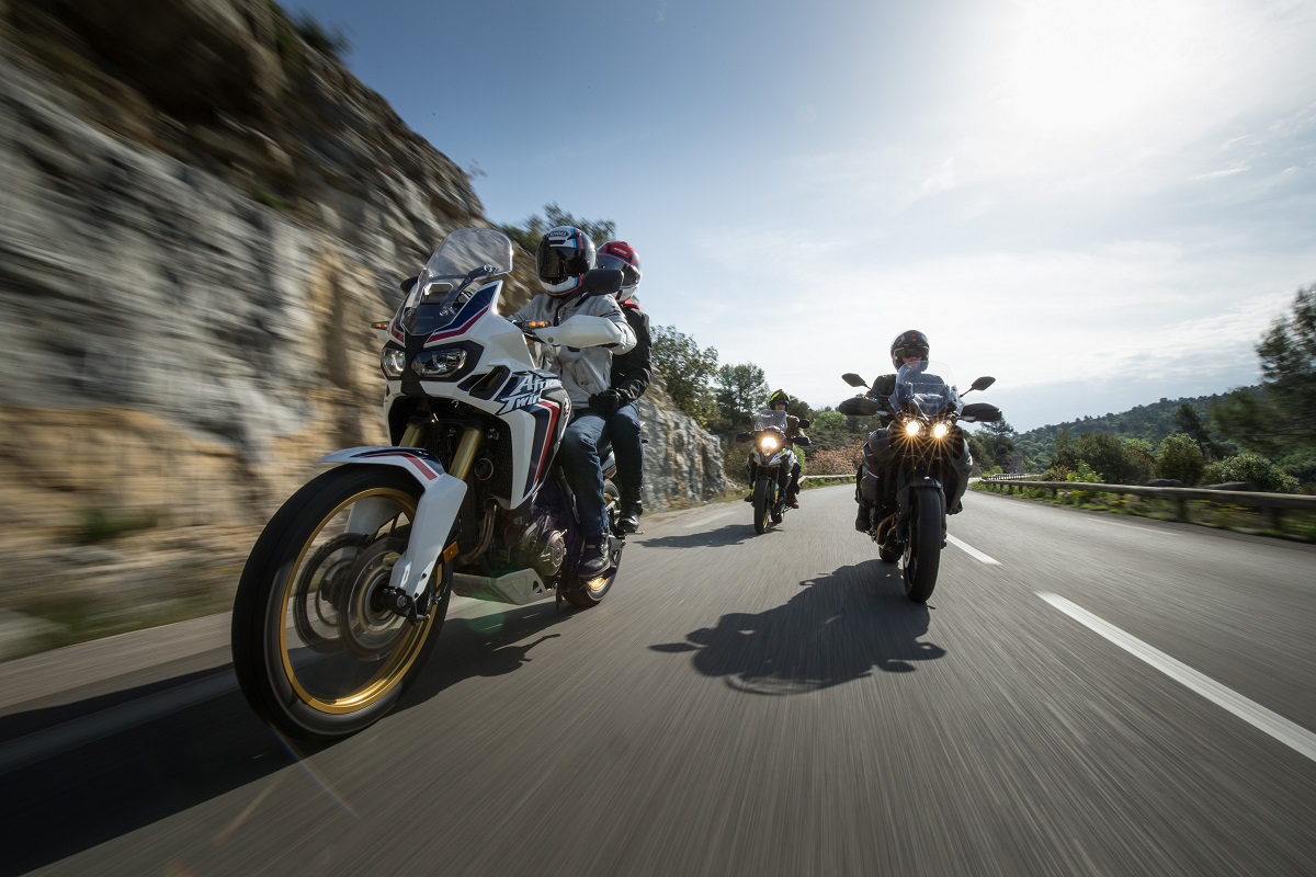 Michelin Power 5 y Michelin Anakee Adventure: Seguridad con estilo dentro y fuera del asfalto