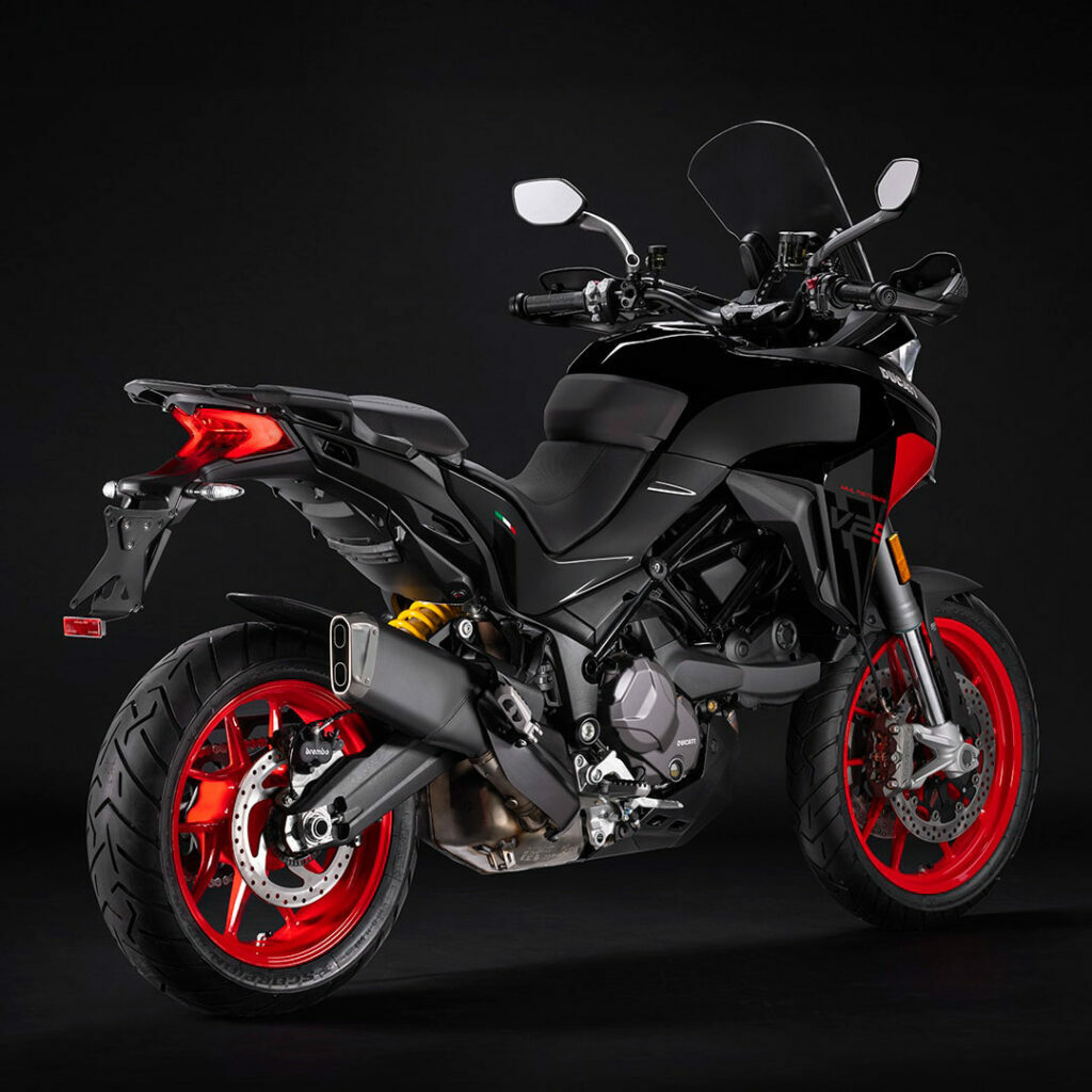 ducati-multistrada-v2-s-2024