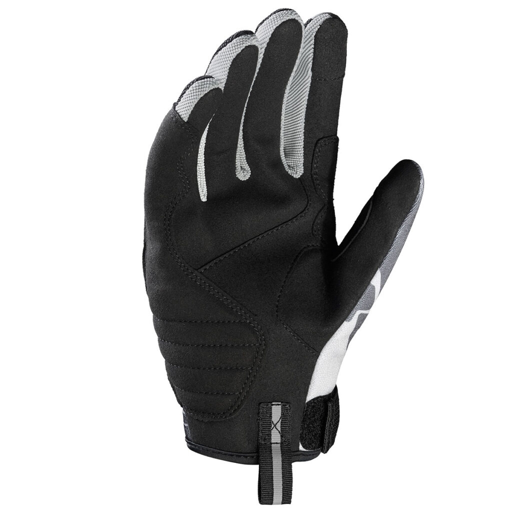 Las manos, siempre frescas con los nuevos guantes de SPIDI 11 NDP_SPIDI_FLASHKPLADY_01