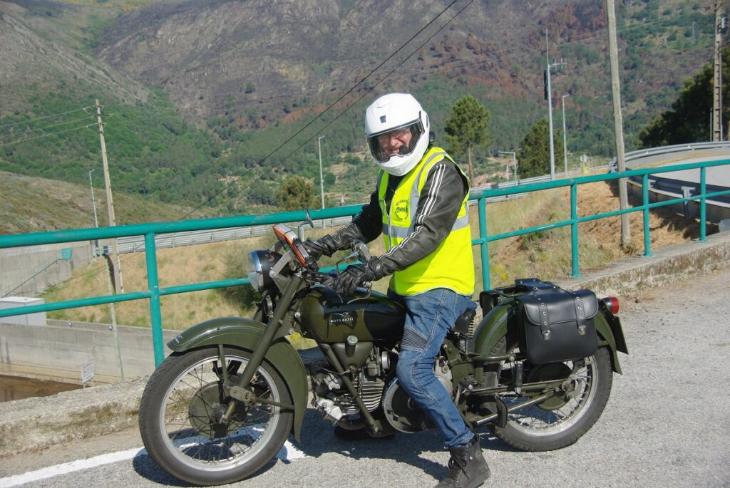 VIII Vuelta a España Veterans Moto Club-Royal Enfield 2023