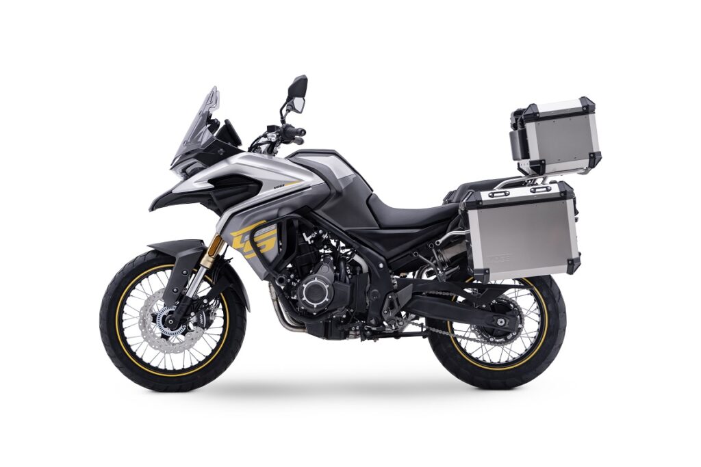 Voge 525 DSX: nueva trail para el carnet A2 que ya se presenta con su particular oferta en precio, maletas y más 8 Voge 525DSX 2023