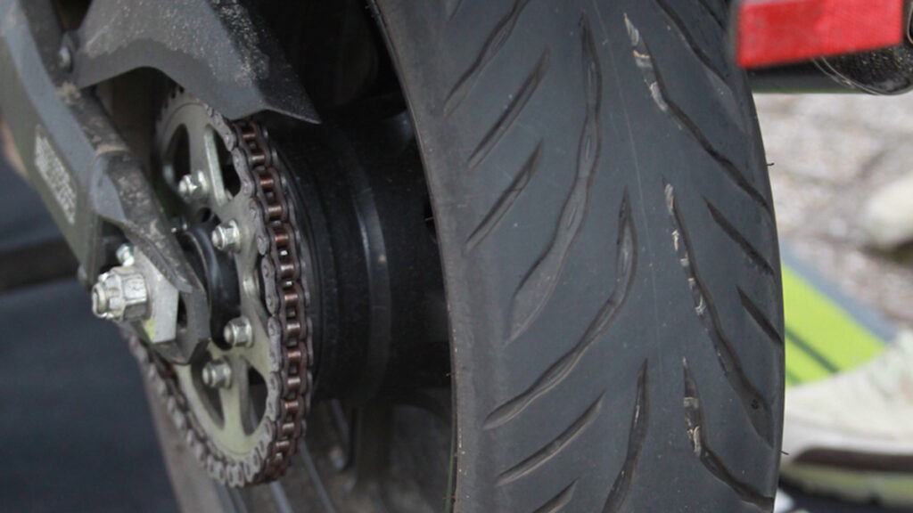 Los Bridgestone Battlax T32 rompen su propio récord: 15 países en 22 horas 9 bridgestone battlax t32 record 2023 2