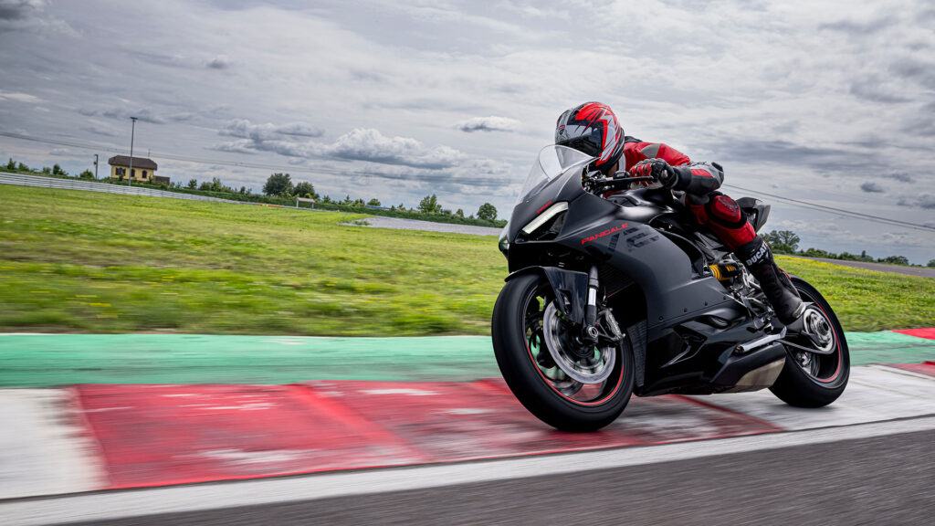 ducati panigale v2 black on black 2023 2