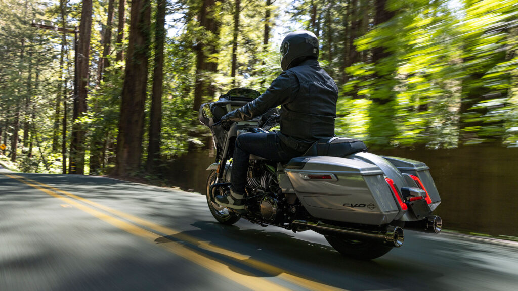 La familia Harley-Davidson CVO crece con la llegada de dos nuevos modelos 10 harley davidson street glide cvo 2023 3