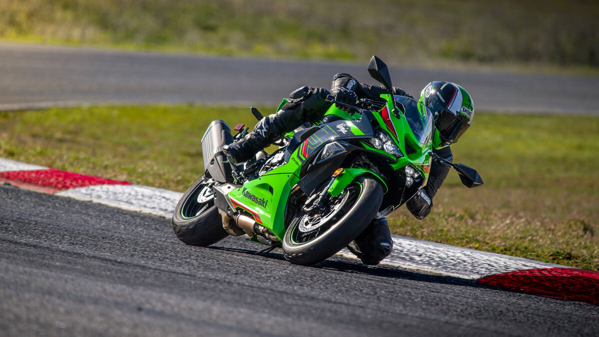 Kawasaki Ninja ZX-6R 2024: la suspersport nipona se moderniza 1 kawasaki-ninja-zx-6r-2024