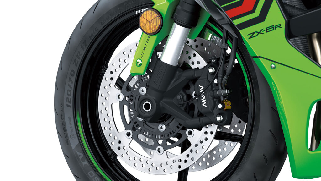 Kawasaki Ninja ZX-6R 2024: la suspersport nipona se moderniza 12 kawasaki ninja zx 6r 2024 4