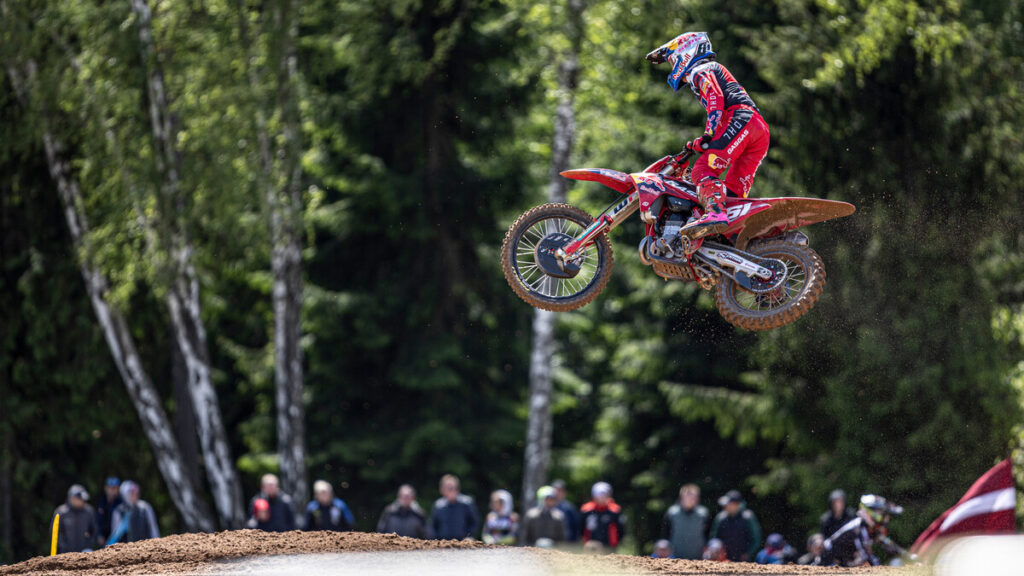 Jorge Prado cede ante Herlings en el MXGP de Letonia 11 mxgp-letonia-jorge-prado-1