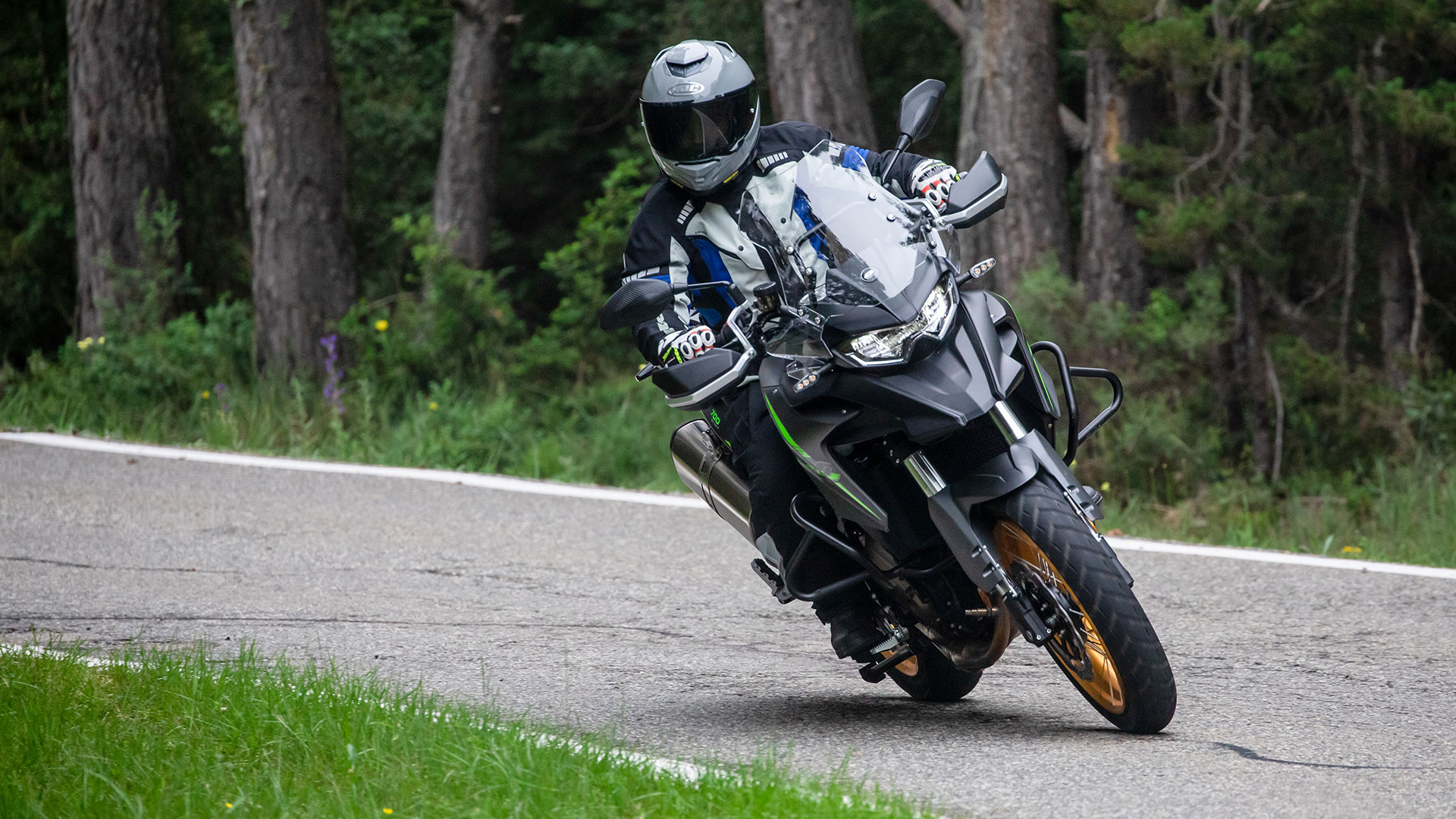 QJ Motor SRT 700 X: este es su precio y sus motos rivales 9 prueba-qj-motor-srt-700-x-5