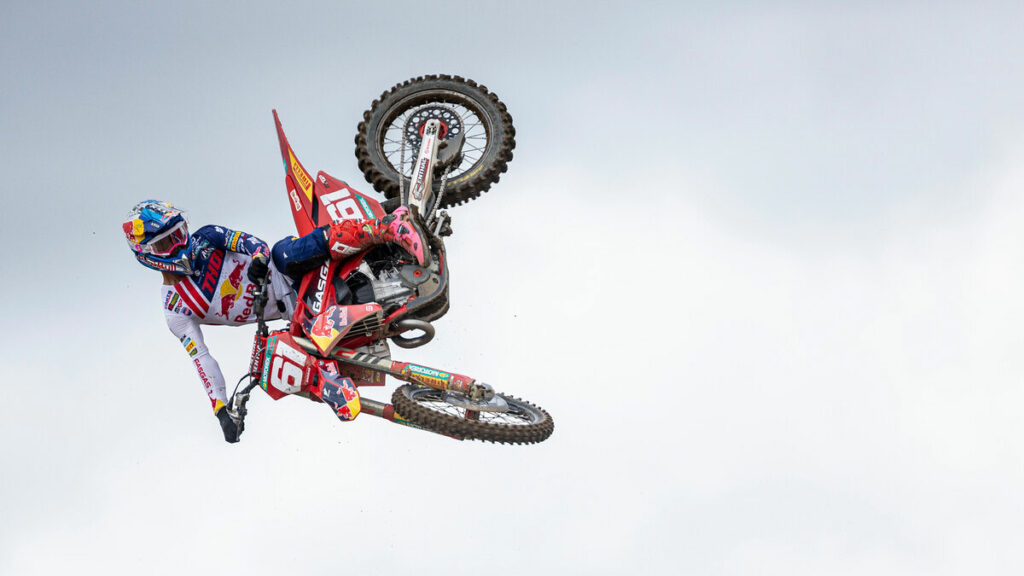 Prado cierra la gira asiática de MXGP aumentando su ventaja 10 60749_Prado_11_MXGP_Lombok_2023_JPA_22A2330