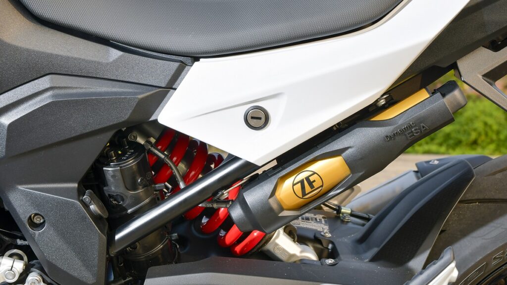 Prueba BMW F 900 R: referencia equidistante 13 BMW F 900 R 2023, prueba
