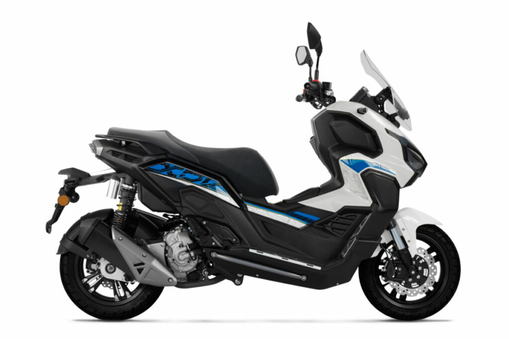 Nuevo Keeway Vieste 300 XDV: ahora en formato SUV 9 STUDIO-VIESTE-300-XDV-00019-1-1024x683