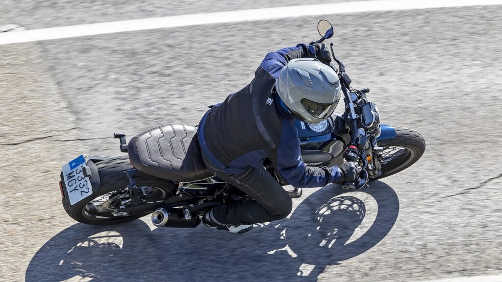 Scrambler Ducati Full Throttle 2023, prueba