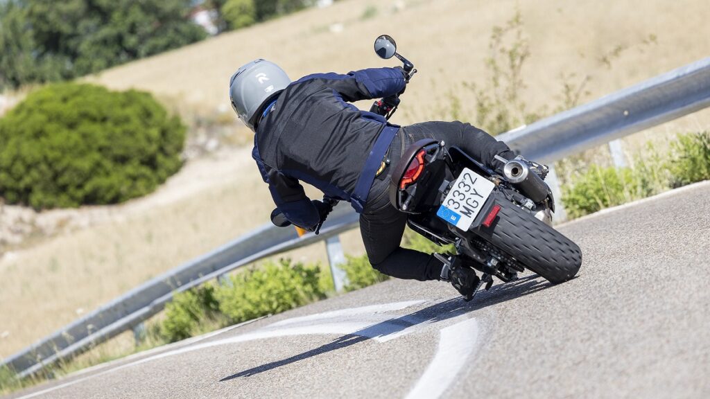 Scrambler Ducati Full Throttle 2023, prueba