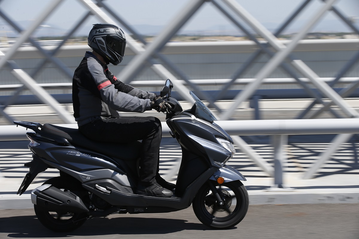 Suzuki burgman 125 EX 2023