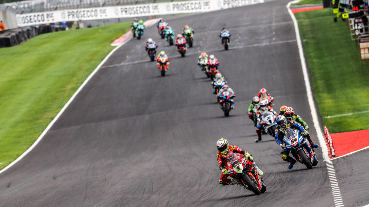 WSBK Donington Park: Bautista sale más líder de una apretada ronda británica 1 bautista-wsbk-donignton-2023