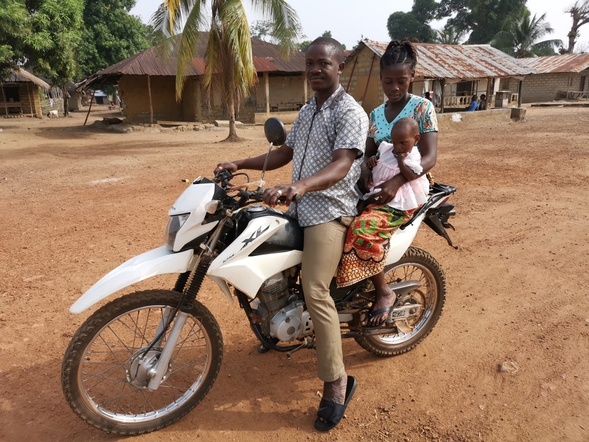 Team In Moto Con La Africa (IMCLA): la moto solidaria entendida a través de la competición en clave transalpina desde 2020 7 Team Imola, equipo solidario In Moto Con La Africa IMCLA, ONG