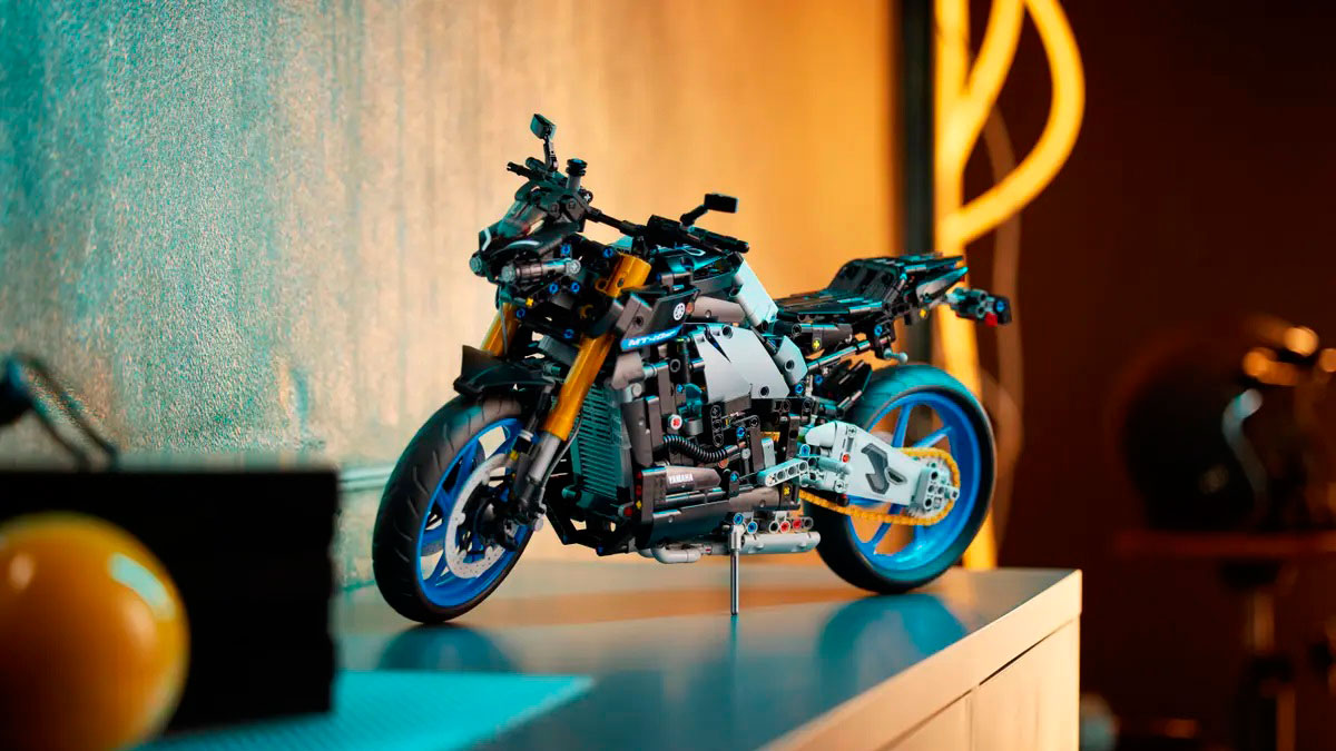 Lego amplía su oferta de motos: así luce el set de la Yamaha MT-10 SP