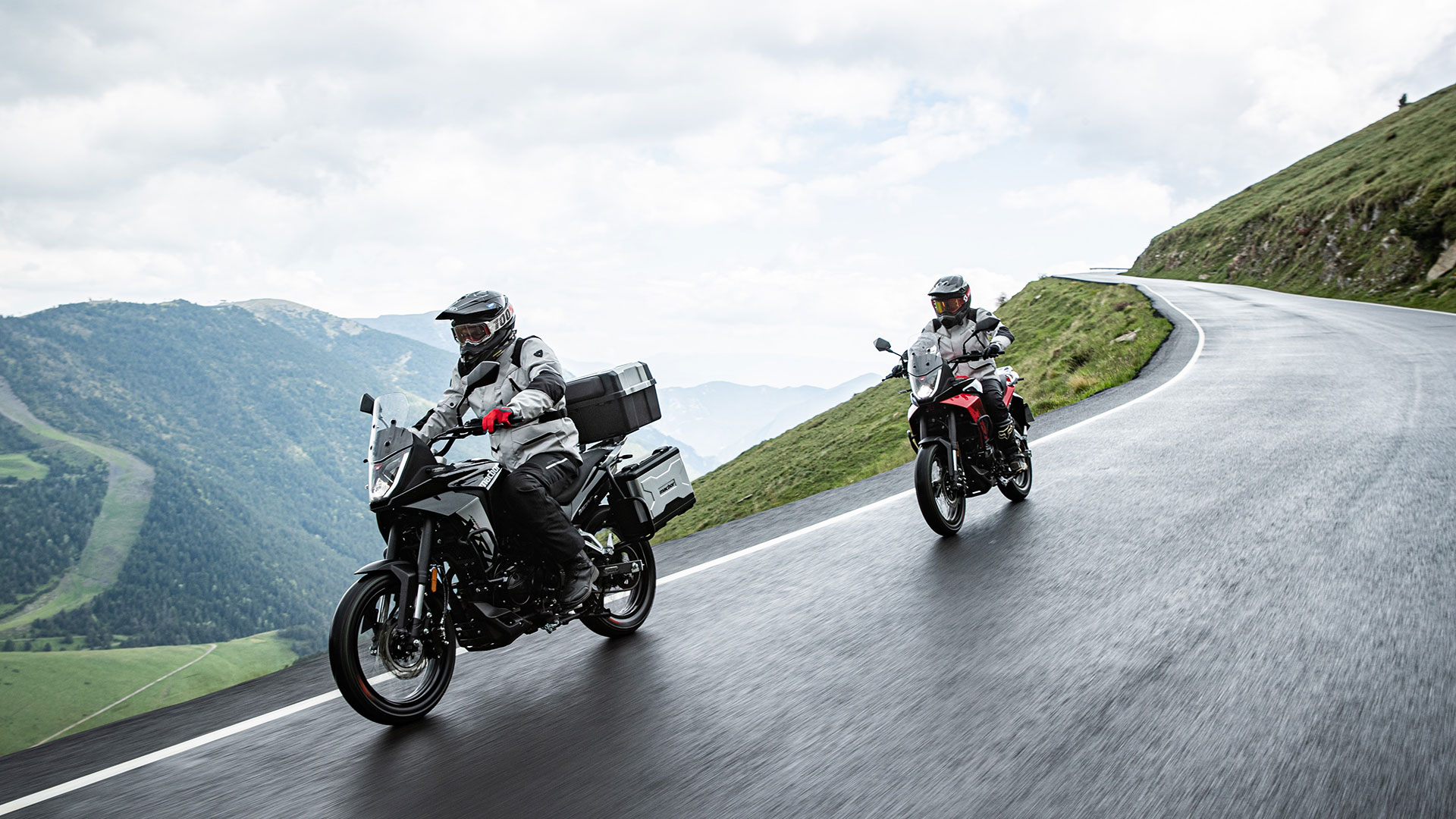 La moto triunfa en Europa: las ventas crecieron un 11% en el primer semestre de 2023 7 macbor montana xr1 2023 10
