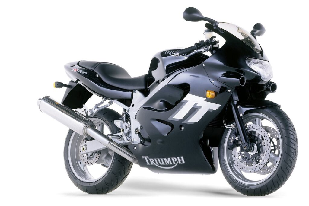 triumph tt 600 estudio