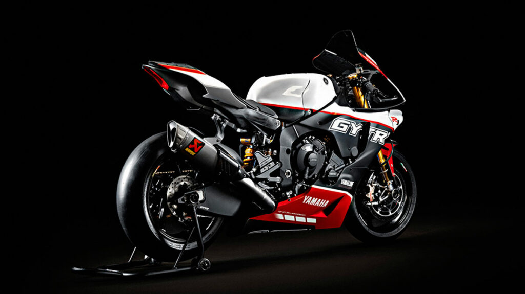 Esta Yamaha R1 25 Aniversario es la versión más radical de la superbike nipona que verás jamás 10 yamaha r1 25 aniversario 2