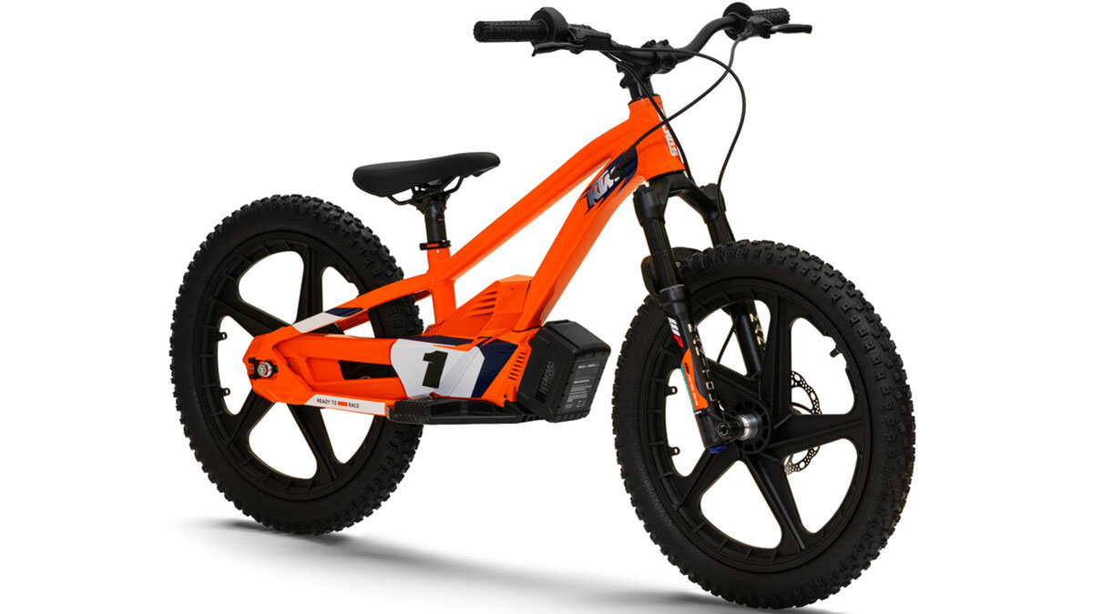 2023-KTM-SX-E-Range-