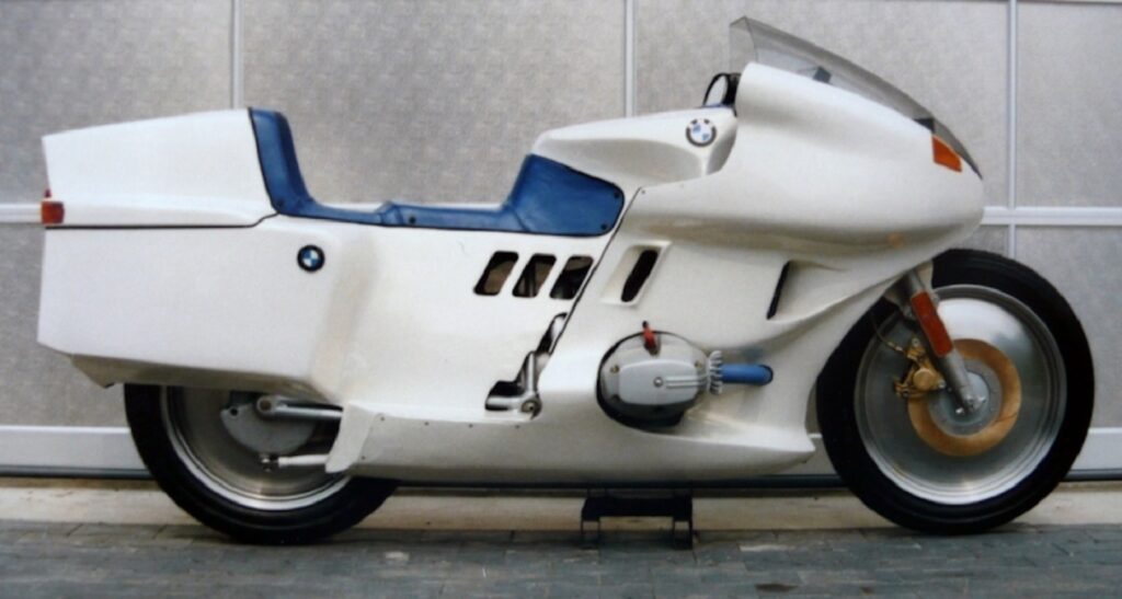 La nueva BMW R 1300 GS y sus predecesoras: BMW R 80 G/S (I) 11 BMW Studio Futuro 1981