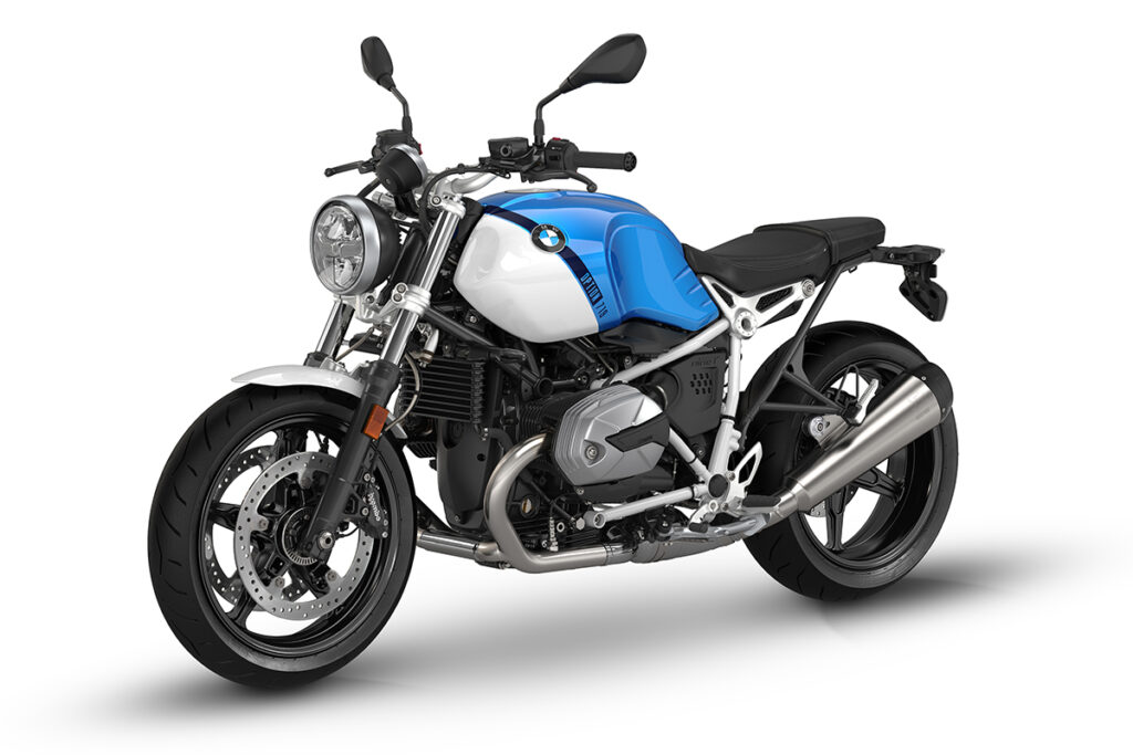 Triumph Speed Twin 1200: este es su precio y las naked retro rivales 9 BMW R Nine T Pure 2021