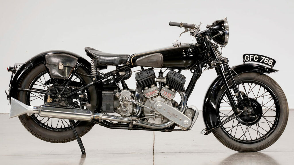 Las 10 marcas de motos más antiguas en activo 16 Brough SS 80 with Matchless Engine 1 mecum