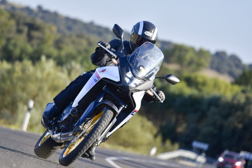 Este es el precio de la Triumph Tiger 850 Sport y sus rivales 17 Honda XL750 Transalp 2023