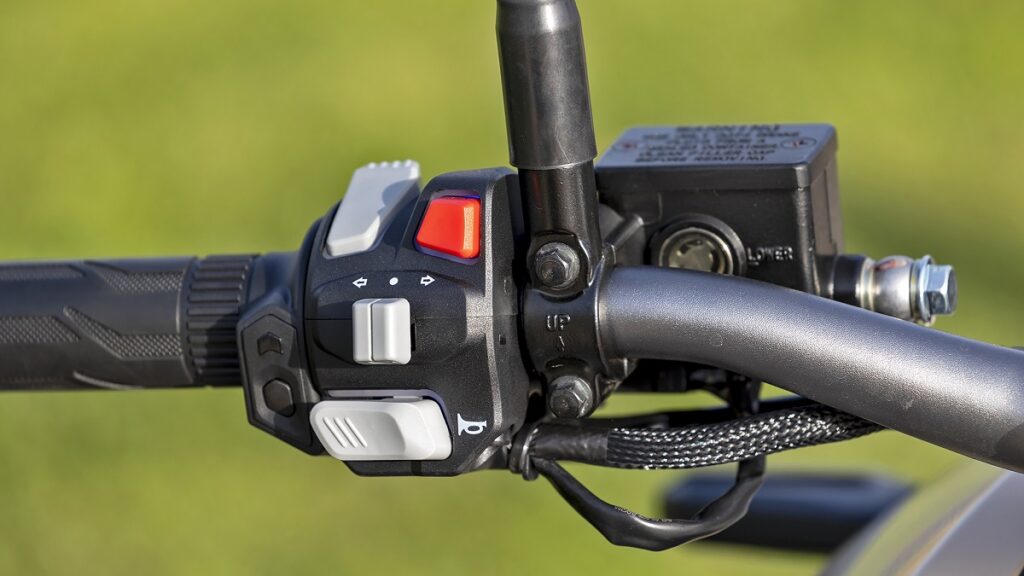 Prueba Keeway Vieste XDV 300: El desconocido que vino de oriente 17 Keeway Vieste XDV 300 2023