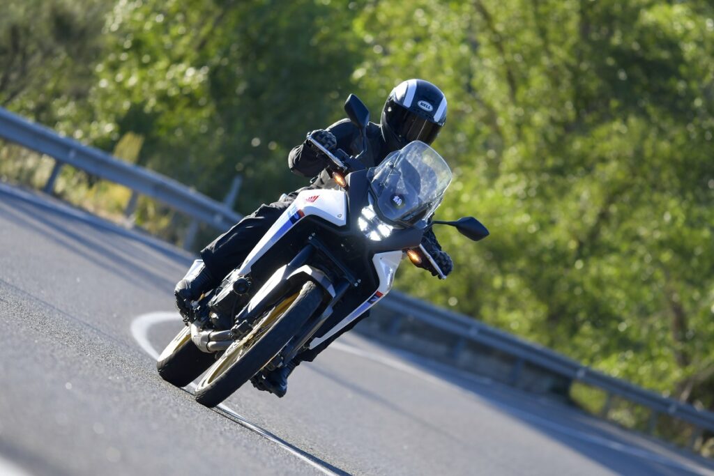 Prueba Honda XL750 Transalp: cuando pierdes una V en el apellido pero recuperas el merecido protagonismo que una trail como esta merece hoy día 17 Honda XL750 Transalp 2023