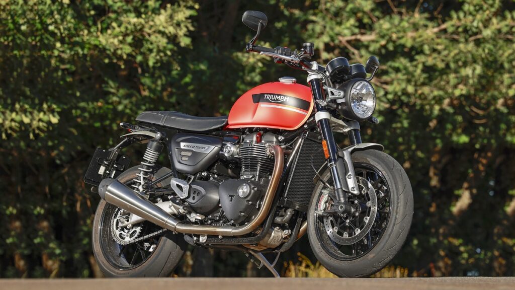 Triumph Speed Twin 1200: este es su precio y las naked retro rivales 8 Triumph Speed Twin 1200 2023