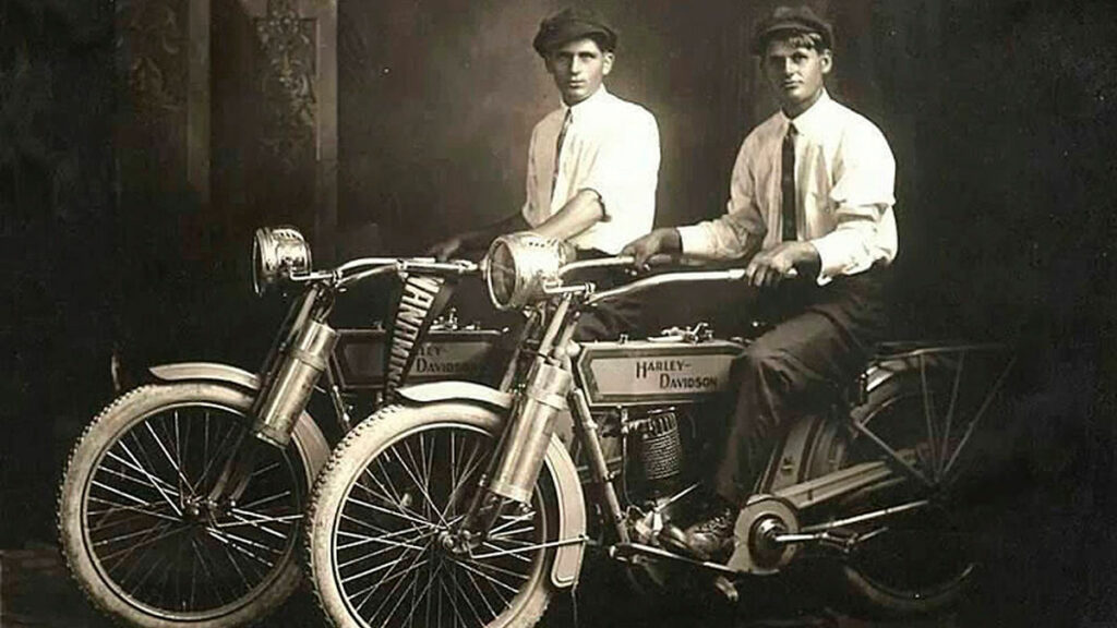 Las 10 marcas de motos más antiguas en activo 13 the big list important harley davidsons throughout time 1
