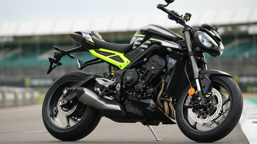 Triumph anuncia que seguirá en Moto2 hasta la temporada 2029 11 triumph ttt 2023