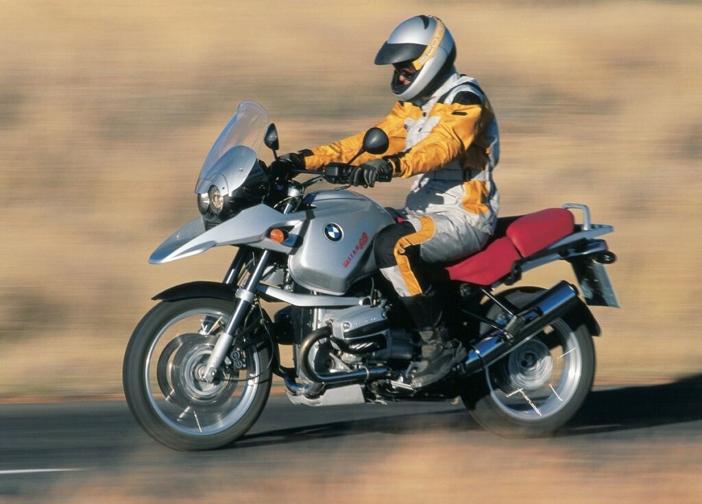 BMW R 1150 GS accion izquierda 1