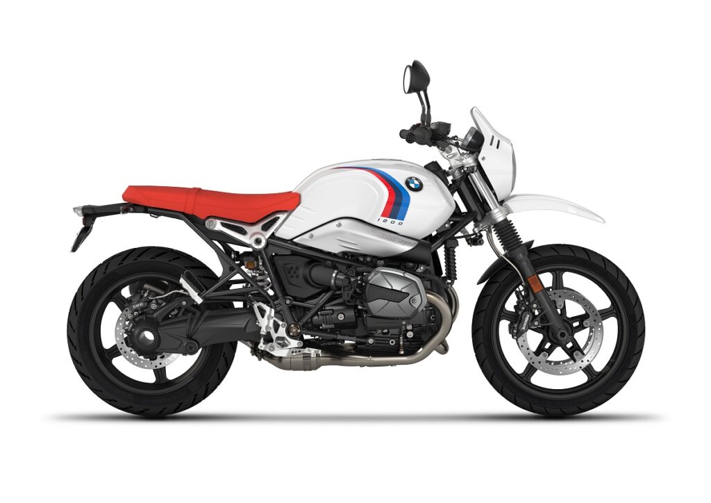 BMW RnineT Urban GS estudio lateral derecho