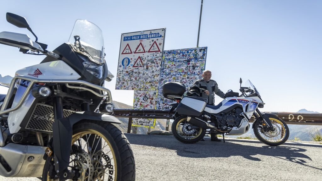Cómo regresar a los orígenes y vivir aventuras en moto fuera de cobertura, con carnet A2 o A: Honda XL 750 Transalp 12 Honda XL750 Transalp 26