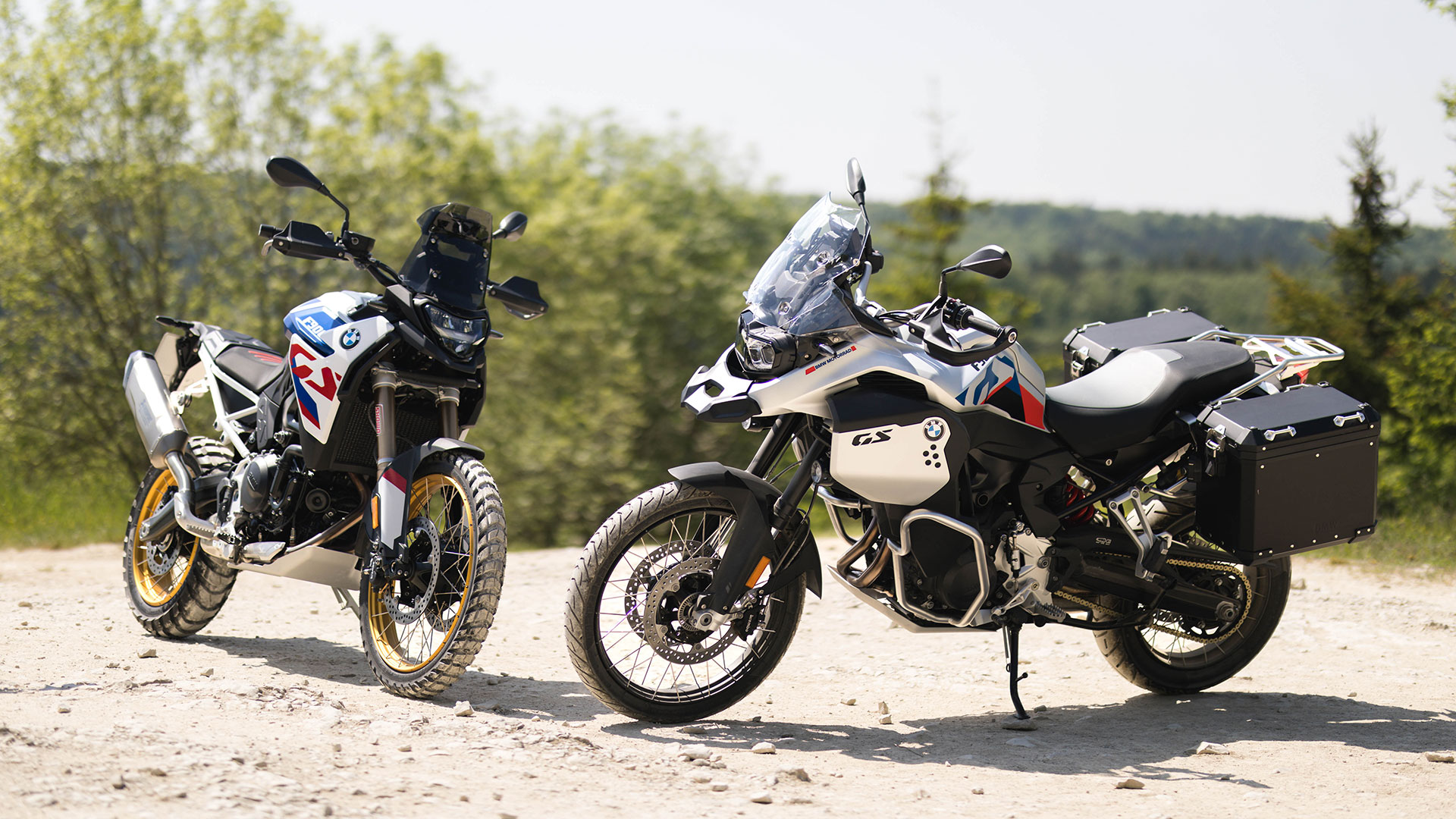 Las motos trail BMW F 900 GS y BMW F 900 GS Adventure para el carnet A2 revelan sus precios